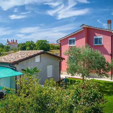 Family Nicole By Interhome Casa vacanze